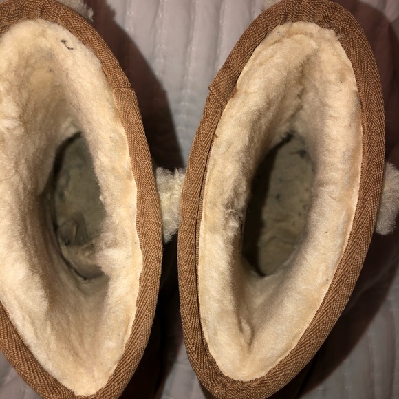 Ugg Boots - Picture 5 of 7